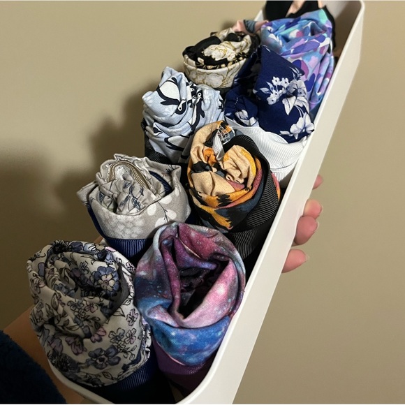 Nursing Scrub Cap with Ribbon Ponytail - Pink White Arches - Picture 3 of 4